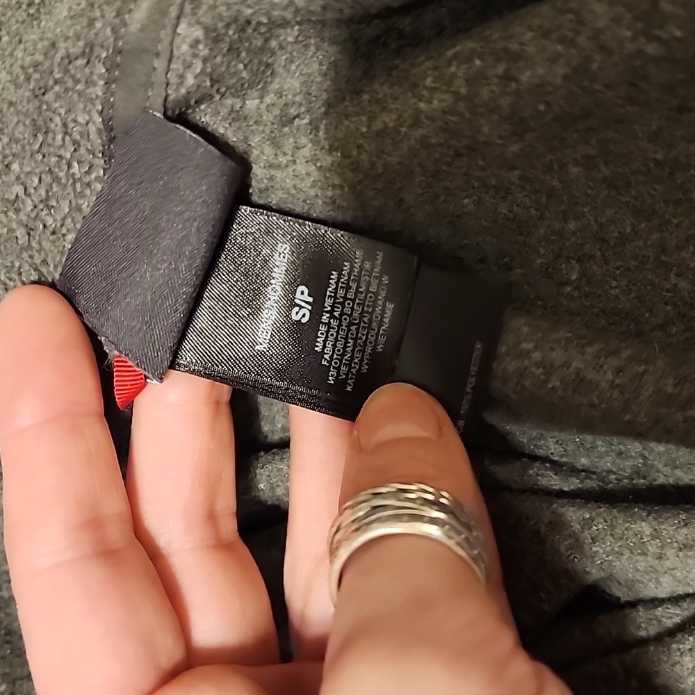 Gray Quarter-Zip Pullover - image 8